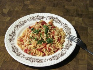 Tomaten-Nudeln mit Speck